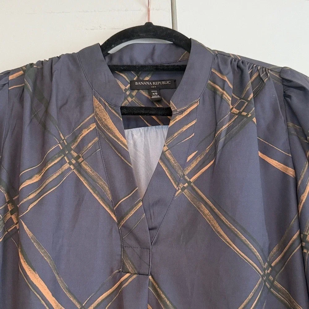 Banana Republic‎ Sleeve Plaid Blouse Navy Bronze V-Neck Petite XS Office Siren